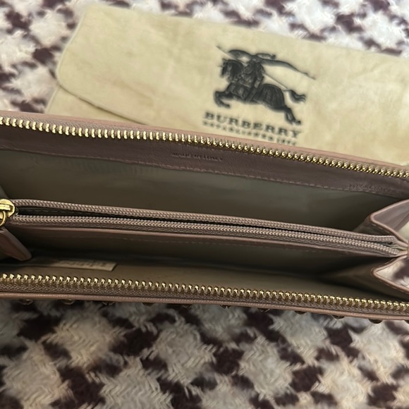Burberry Beige/ pink  Clutch Wristlet Set - Picture 4 of 11